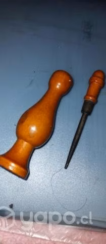Delineador de madera hena antiguo vacío