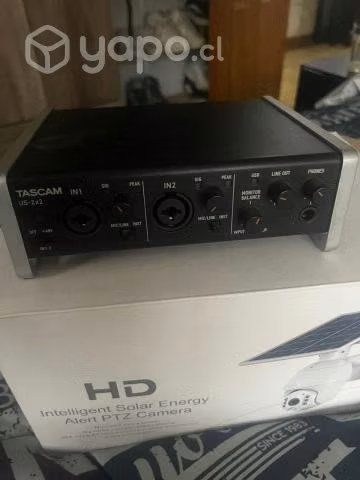 Interfaz de audio Tascam Lineup US-2x2 100V/240V