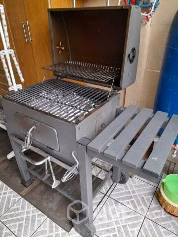 Parrilla a carbón