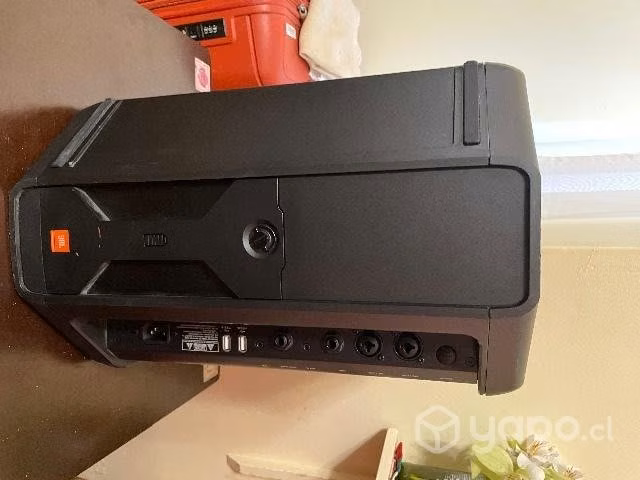 Parlante Portatil JBL EON compact