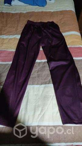 Buso de liceo punta de rieles - Imagen 2