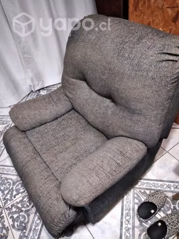 Sillones marca rosen re tapizados, usados