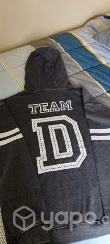 Poleron Disney NUEVO talla S - Imagen 3