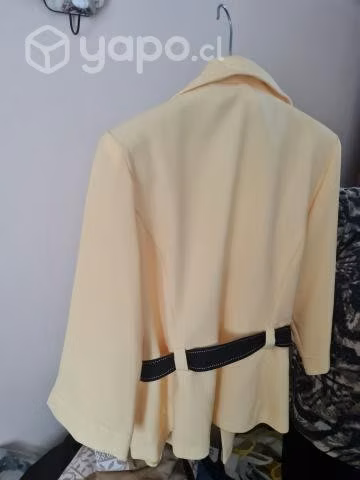 Chaqueta manga tres cuartos traída de Miami nueva