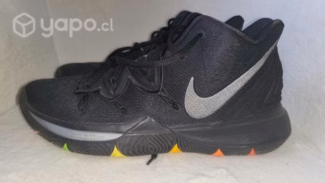 Zapatillas Nike Kyrie5 Negras Suela Neón