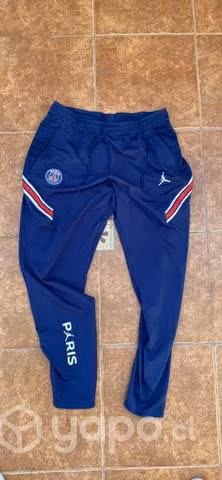 Buzo psg original como nuevo una sola postura