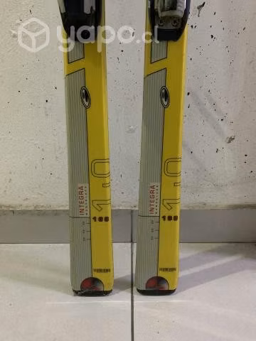 Ski Elan synflex