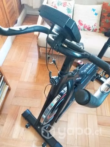 Bicicleta estática Spinning Bodytone casi nueva