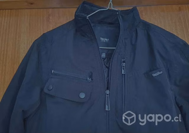 Chaqueta Negra Mossimo talla S(grande)