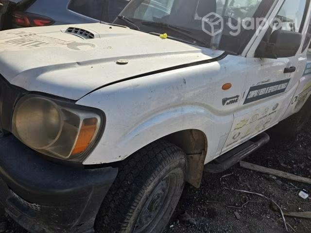 Tapabarro mahindra pick up 2013