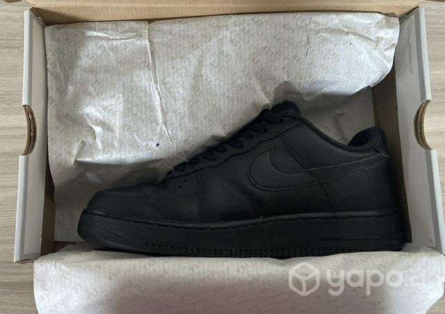 Nike Air Force 1 Negras Originales - Imagen 2