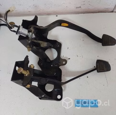 Pedal Freno Embrague (ZGT119) ZX Grand Tiger 2011