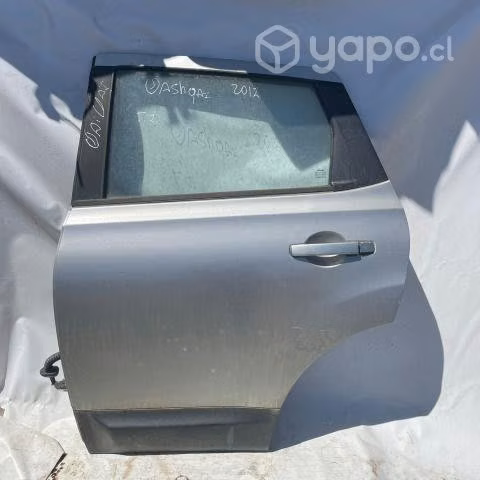 Puerta trasera izquierda Nissan Qashqai 2012