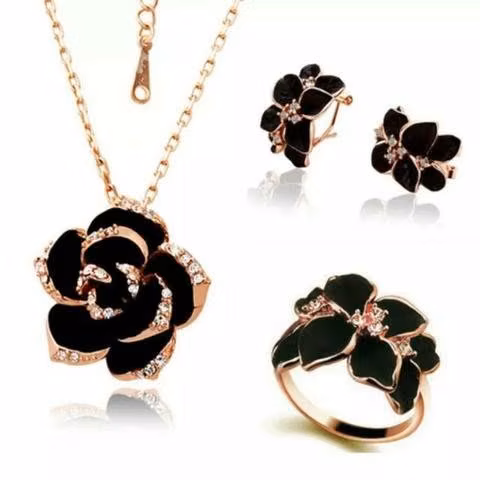Conjunto collar aros y anillo