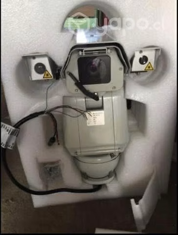 Camara de seguridad pelco largo alcance