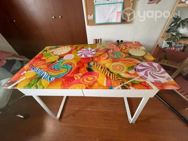 Escritorio diseño lollipop
