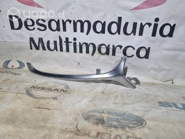 Moldura bisel cromado chevrolet groove 18-22