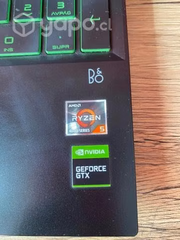 Notebook HP PAVILION GAMING 1 año de uso - Imagen 2