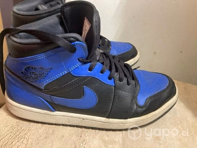 Jordan Mid 1 Hyper Royal