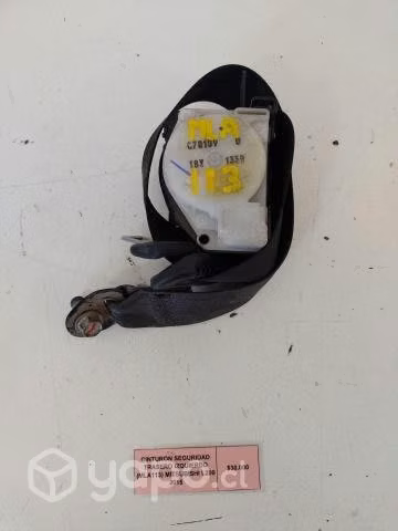 Cinturon Seguridad Tra izq (MLA113) Mitsubish L200