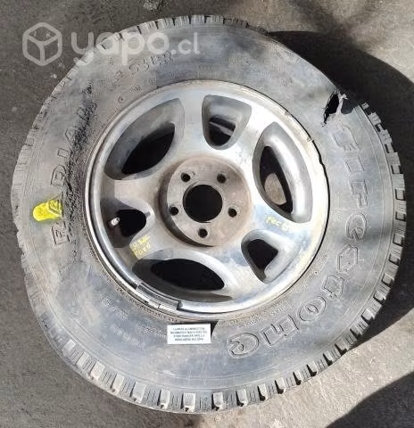 Llanta Aluminio Con Neumático Malo (FRC187) Ford