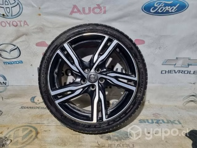 Llanta volvo xc60 xc70 2020
