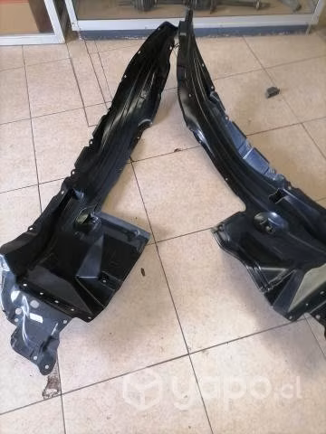 Guardafangos delanteros hilux revo 4x4 - Imagen 2