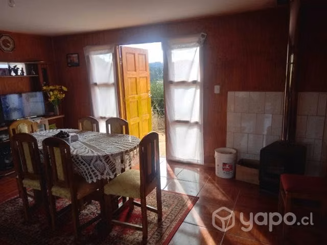 Terreno con vivienda en Colico Alto, Santa J
