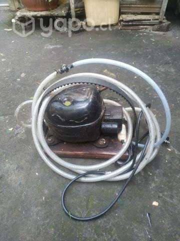 Mini compresor para auto motos bici - Imagen 2