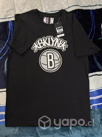 Polera Brooklyn y NewYork