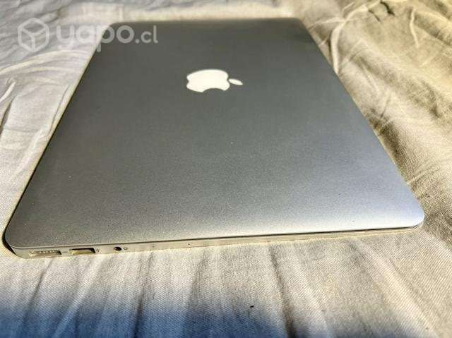 MacBook Air 2017 impecable (1TB Intel i5 8GB RAM) - Imagen 2
