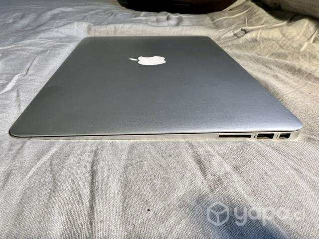 MacBook Air 2017 impecable (1TB Intel i5 8GB RAM) - Imagen 3