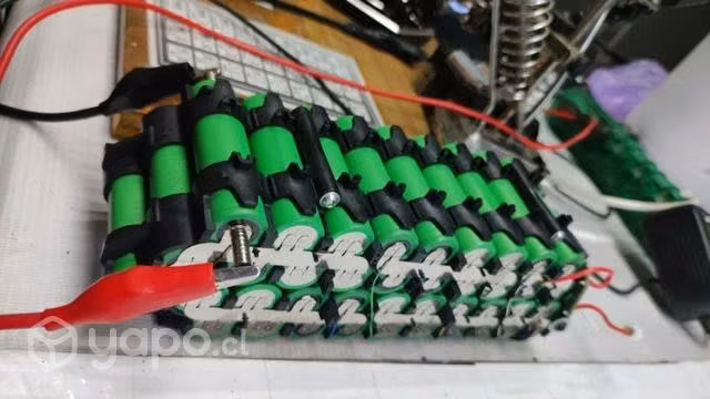 Área reparación: batetias electricas litio