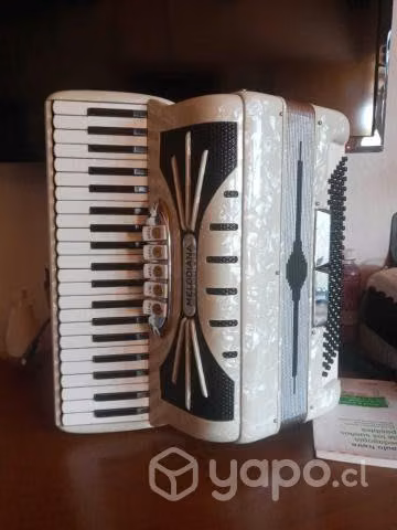 Acordeón Melodiana