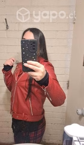 Chaqueta cuerina roja