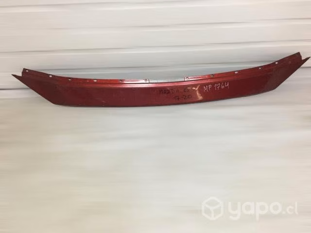 Moldura capot mazda cx