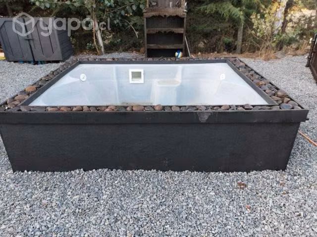 Fabrica de fibra de vidrio. Piscinas y Jacuzzi