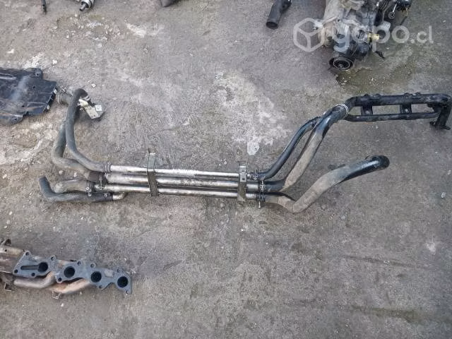 Chverolet n300 max cañerias de agua originales