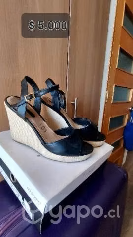 Zapatos diferentes marcas