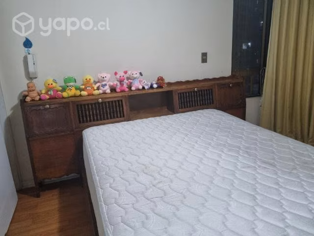 Cama con mueble