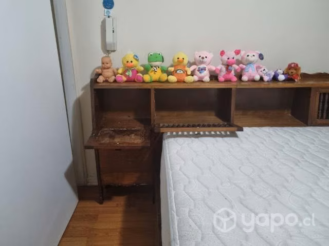 Cama con mueble