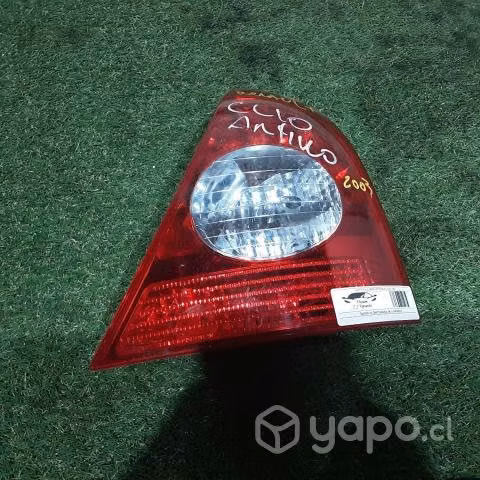 Foco derecho renault clio 2003 original buen estad