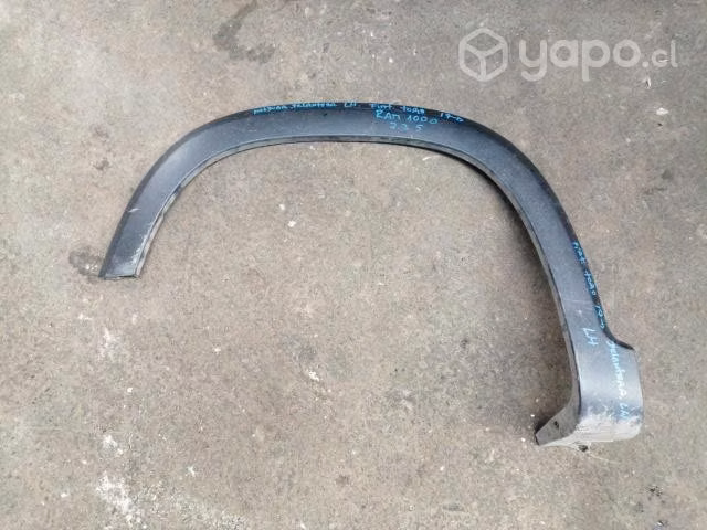 Moldura delnatera izquierda dodge ram 1000 orig