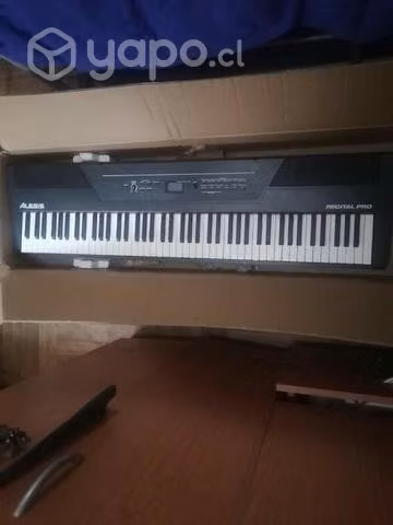 Teclado ALESIS RECITAL PRO 88