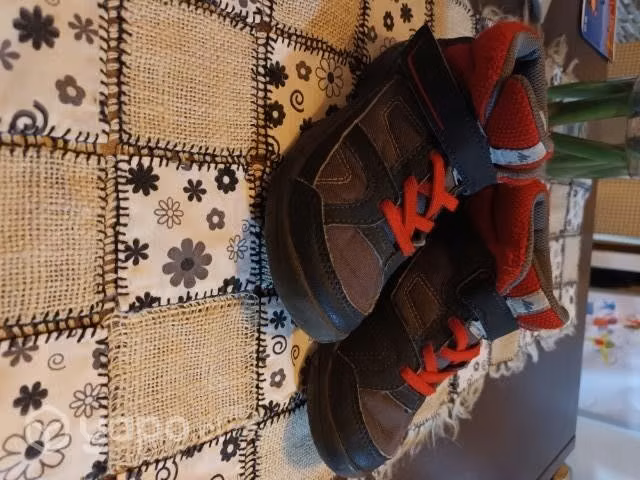 Zapatos niño