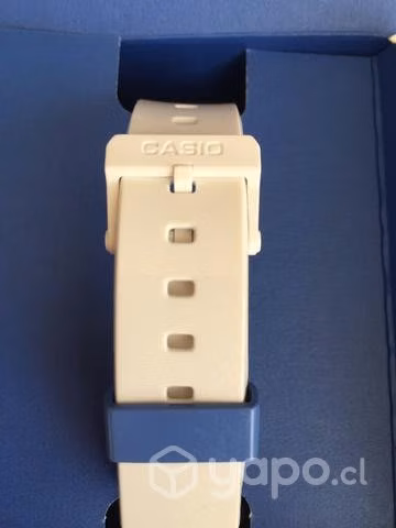Reloj Casio Blanco - Imagen 3