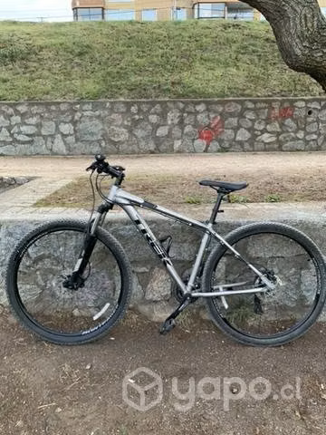 Trek Marlin 5, equipada