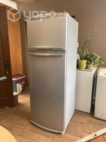 Refrigerador marca whirlpool
