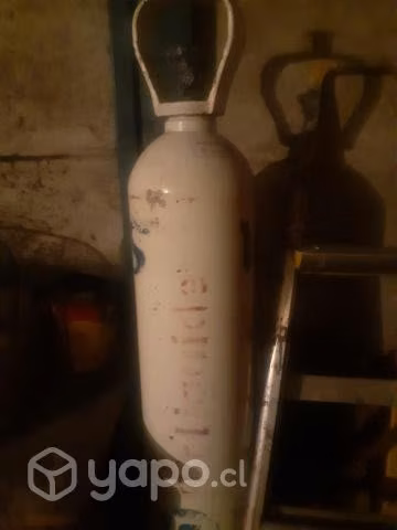 Cilindro de oxígeno medicinal 10 mt3 - Imagen 3