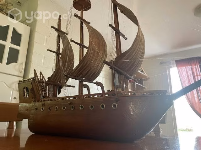 Barco de madera